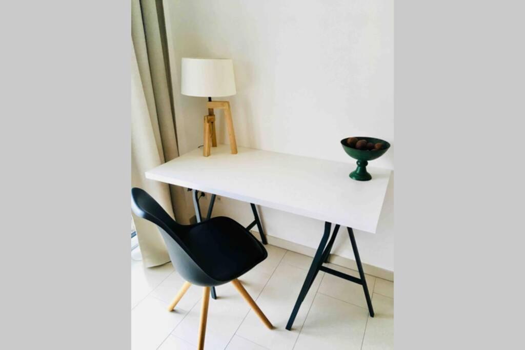 Large Family Retro Flat In City Center- Large Terrace & Garden View, Free Parking 룩셈부르크 외부 사진