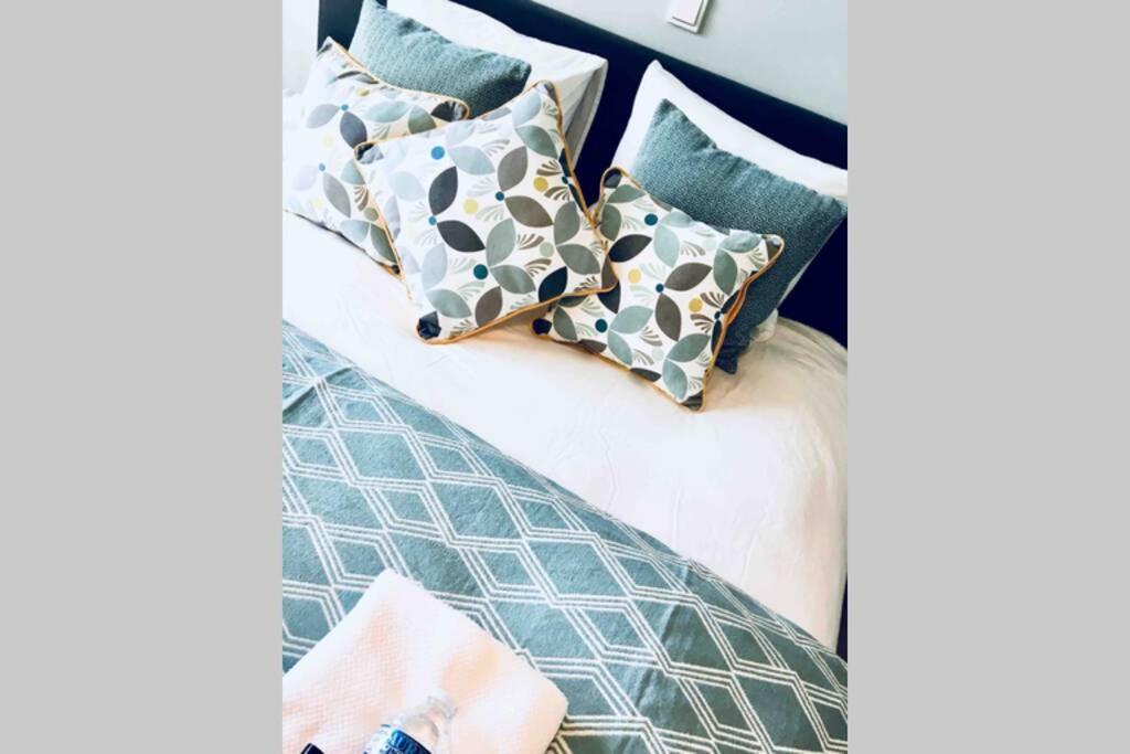 Large Family Retro Flat In City Center- Large Terrace & Garden View, Free Parking 룩셈부르크 외부 사진