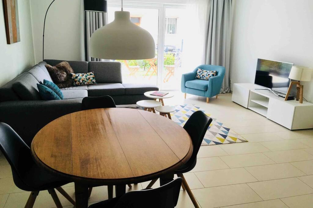Large Family Retro Flat In City Center- Large Terrace & Garden View, Free Parking 룩셈부르크 외부 사진